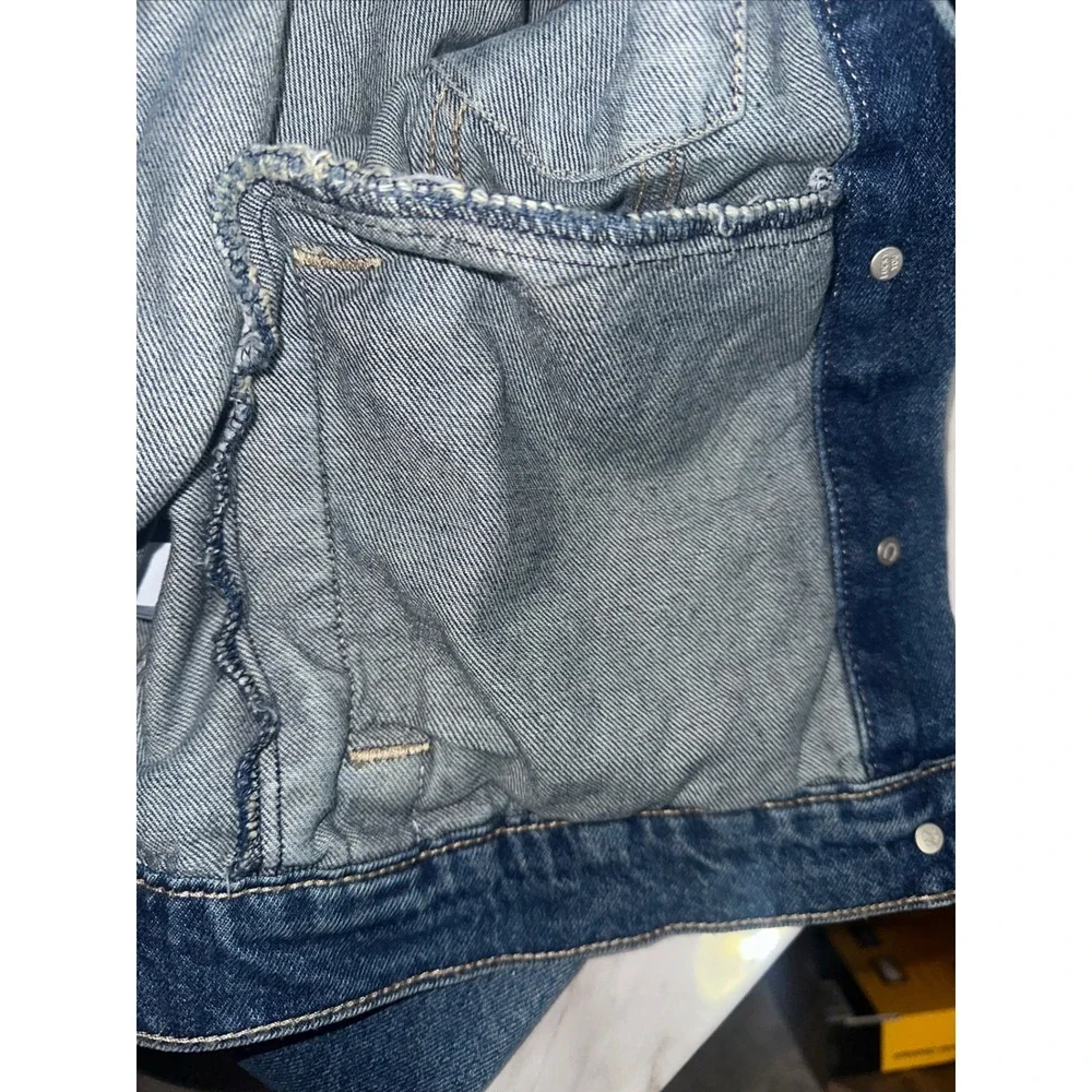 Lucky Brand Denim Jacket Embellished Star Applique Blue Jean Womens size large - Picture 12 of 12